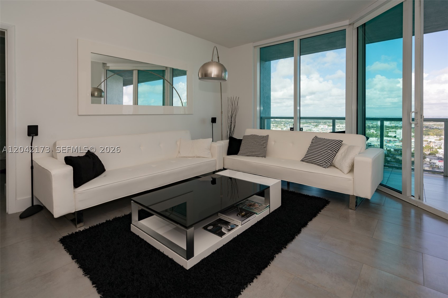 Miami FL 33132 - A12042173