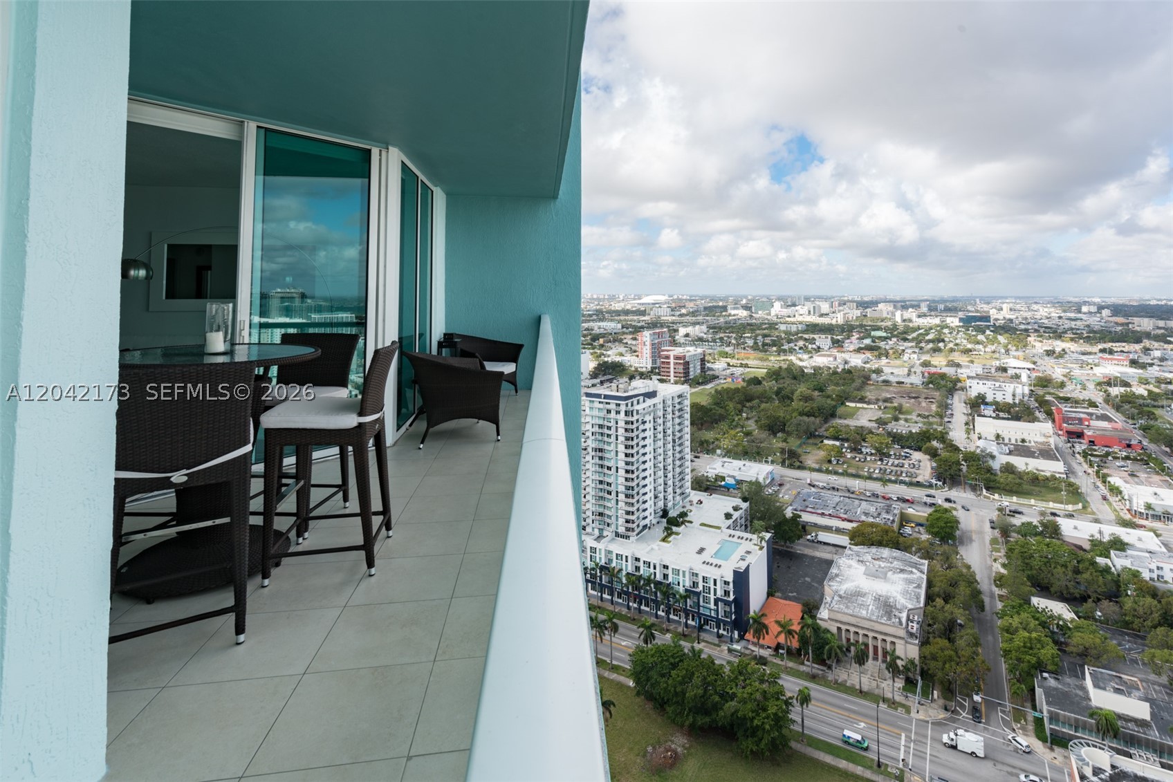 Miami FL 33132 - A12042173
