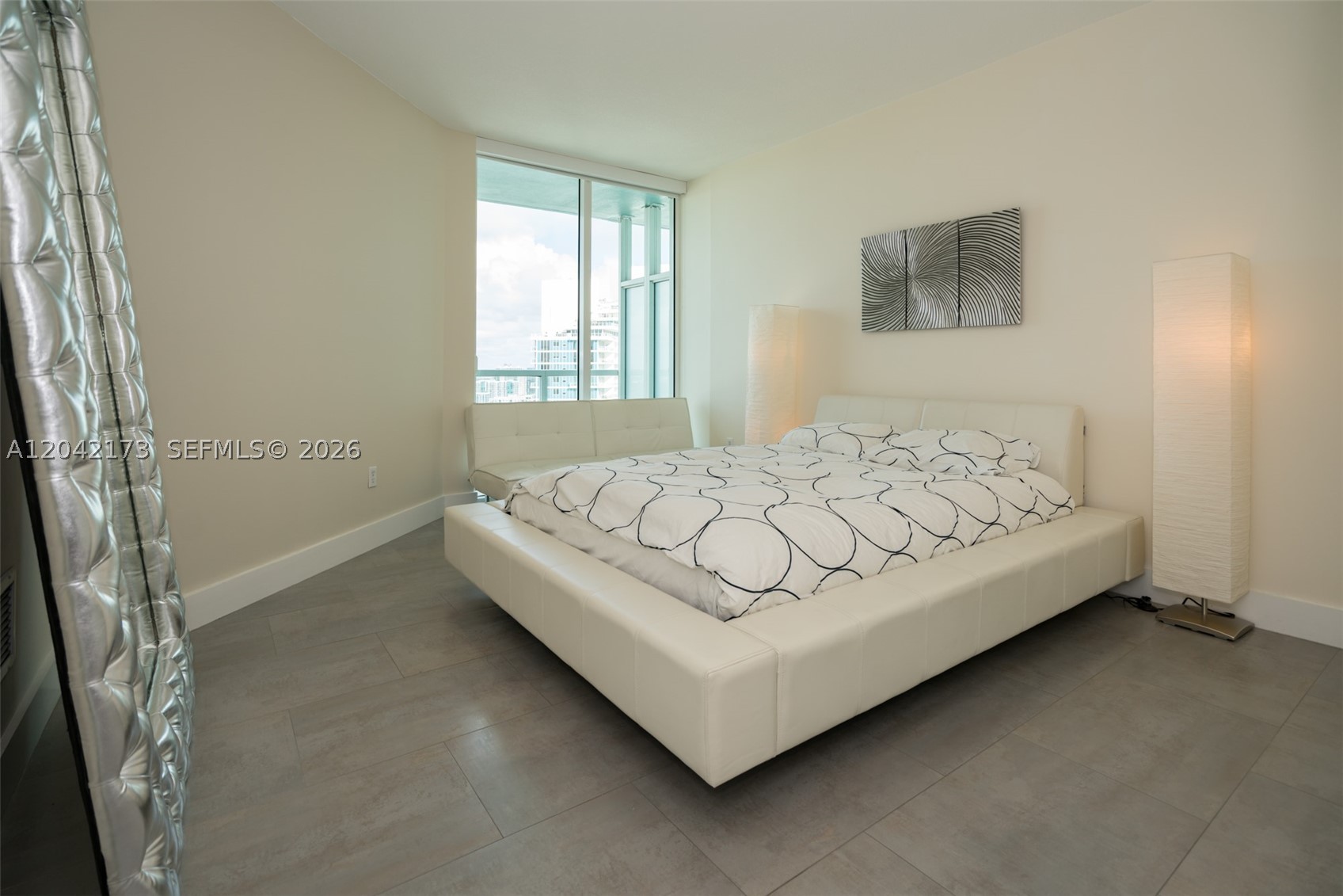 Miami FL 33132 - A12042173