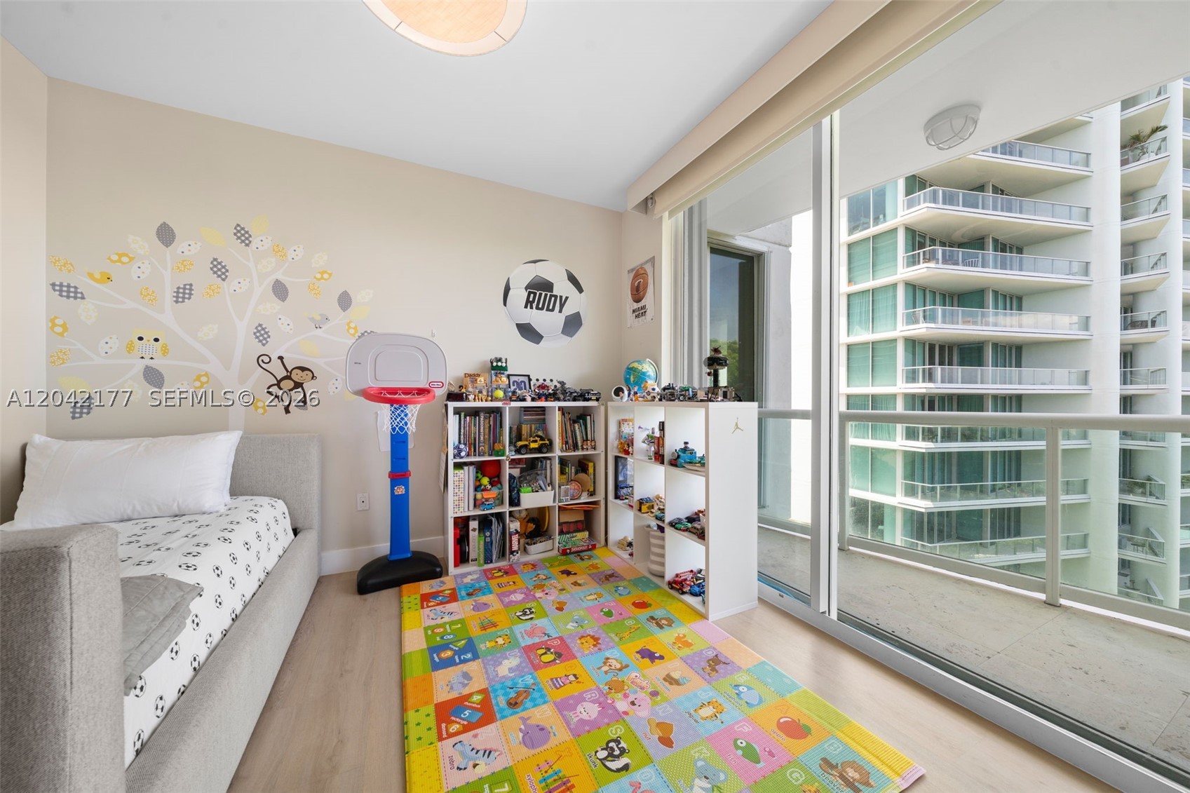 2645 S Bayshore Dr #601, Miami FL 33133