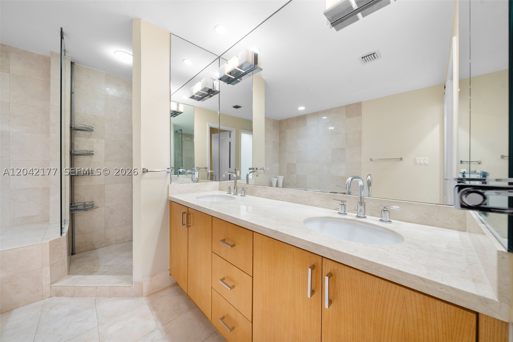 2645 S Bayshore Dr #601, Miami FL 33133