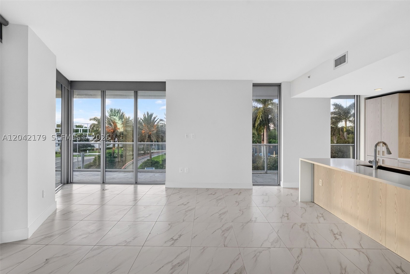 2000 Metropica Way #903, Sunrise FL 33323