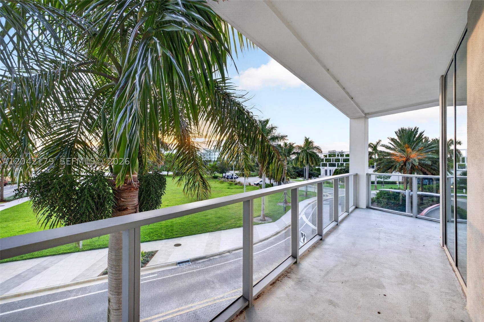2000 Metropica Way #903, Sunrise FL 33323