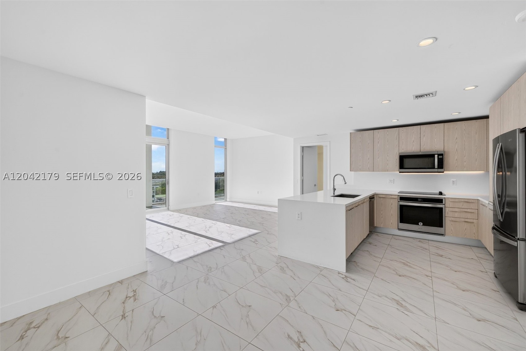 2000 Metropica Way #616, Sunrise FL 33323