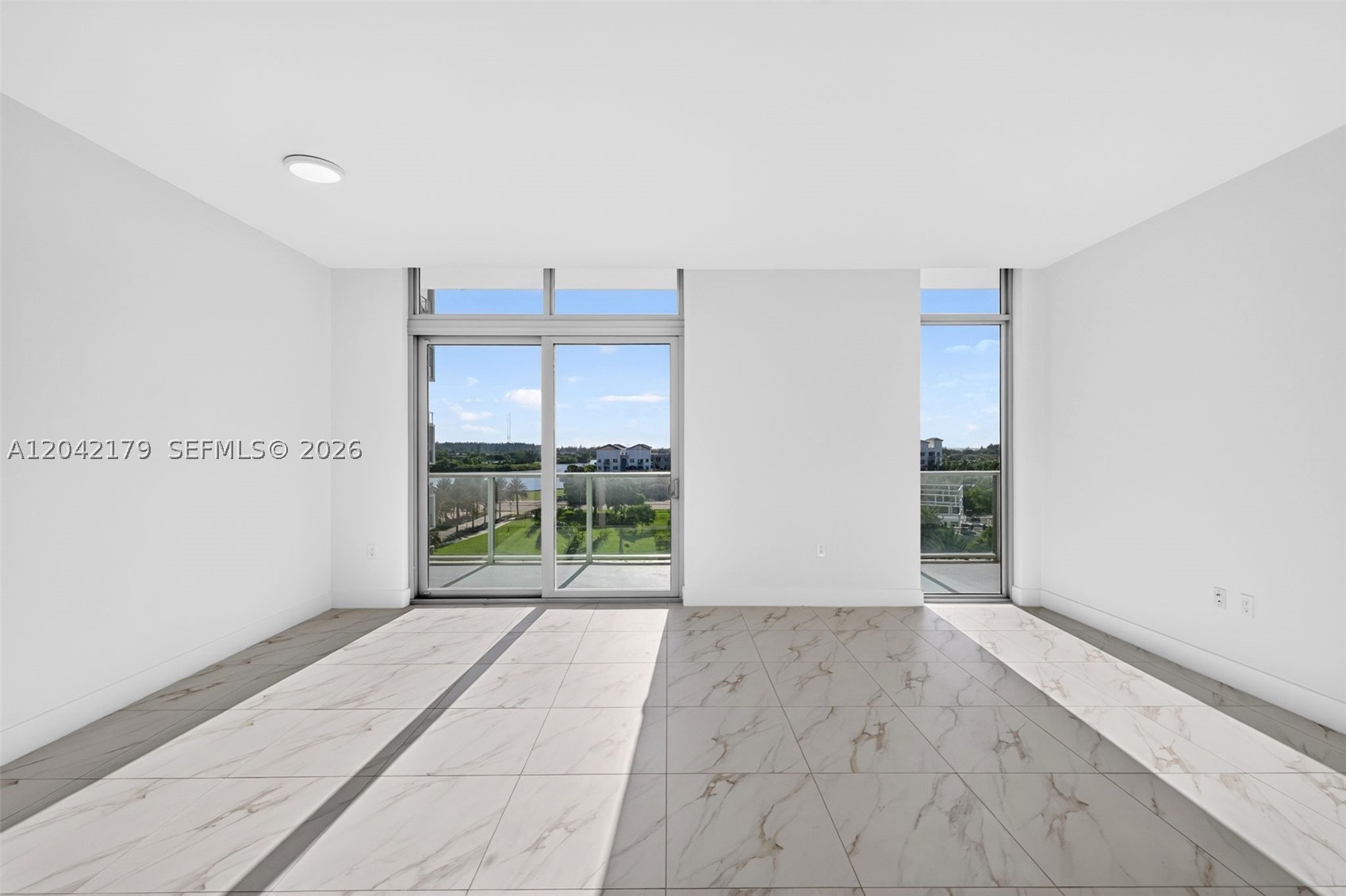 2000 Metropica Way #616, Sunrise FL 33323