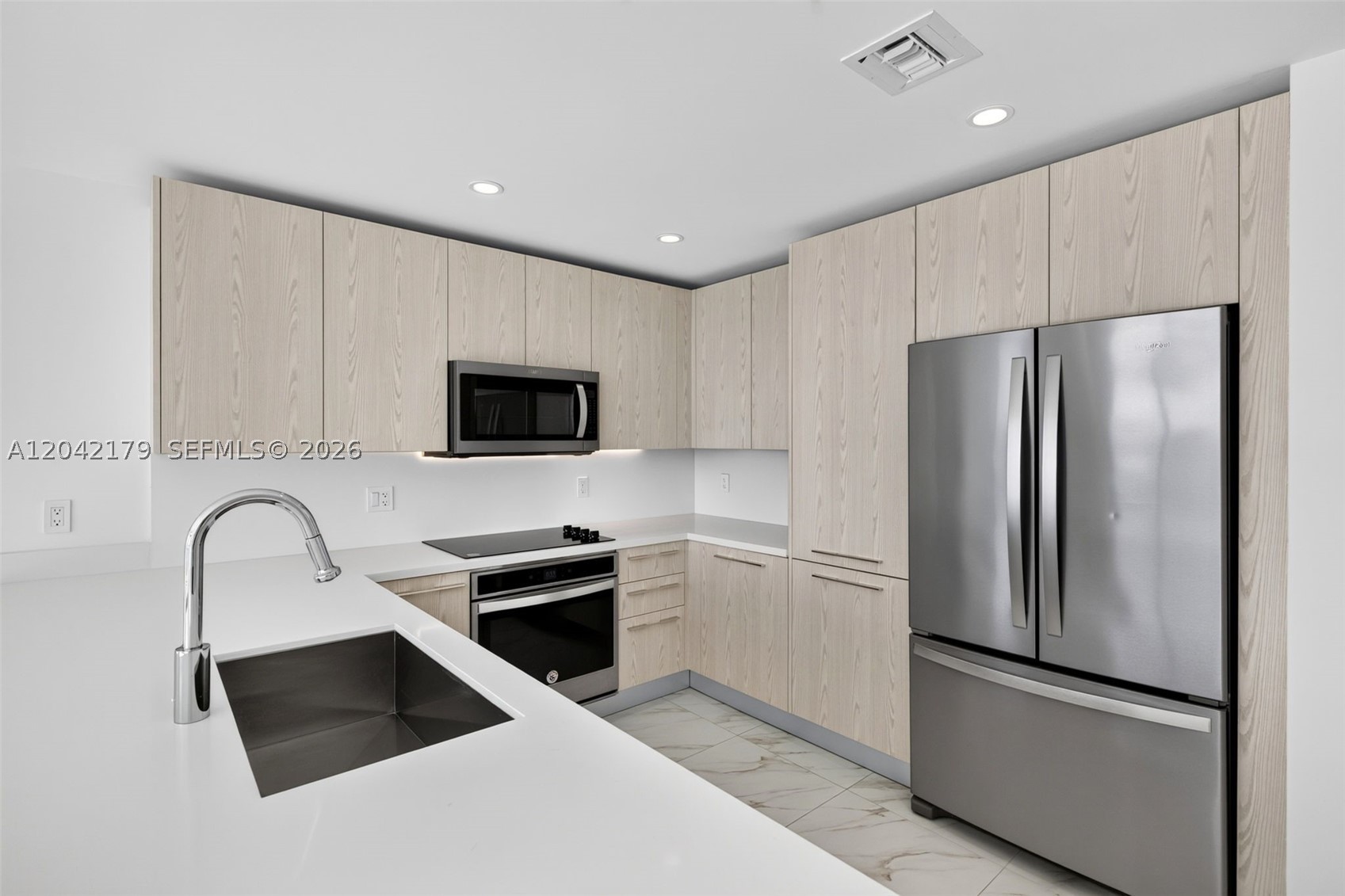 2000 Metropica Way #616, Sunrise FL 33323