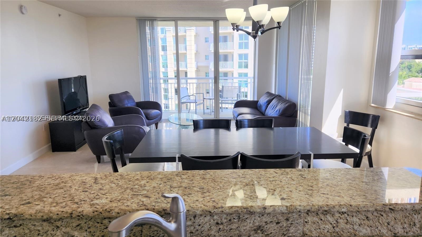 19501 W Country Club Dr #704, Aventura FL 33180