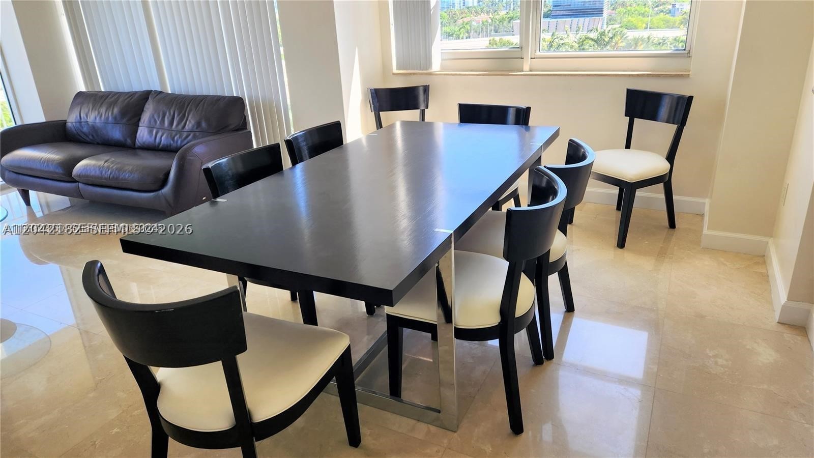 19501 W Country Club Dr #704, Aventura FL 33180