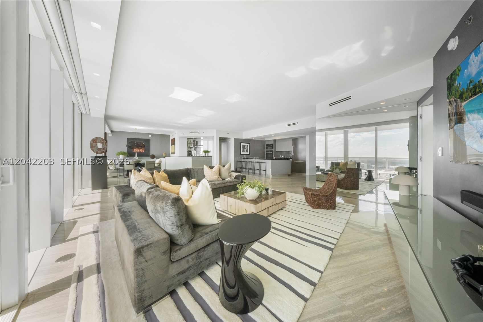 450 Alton Rd #3301, Miami Beach FL 33139
