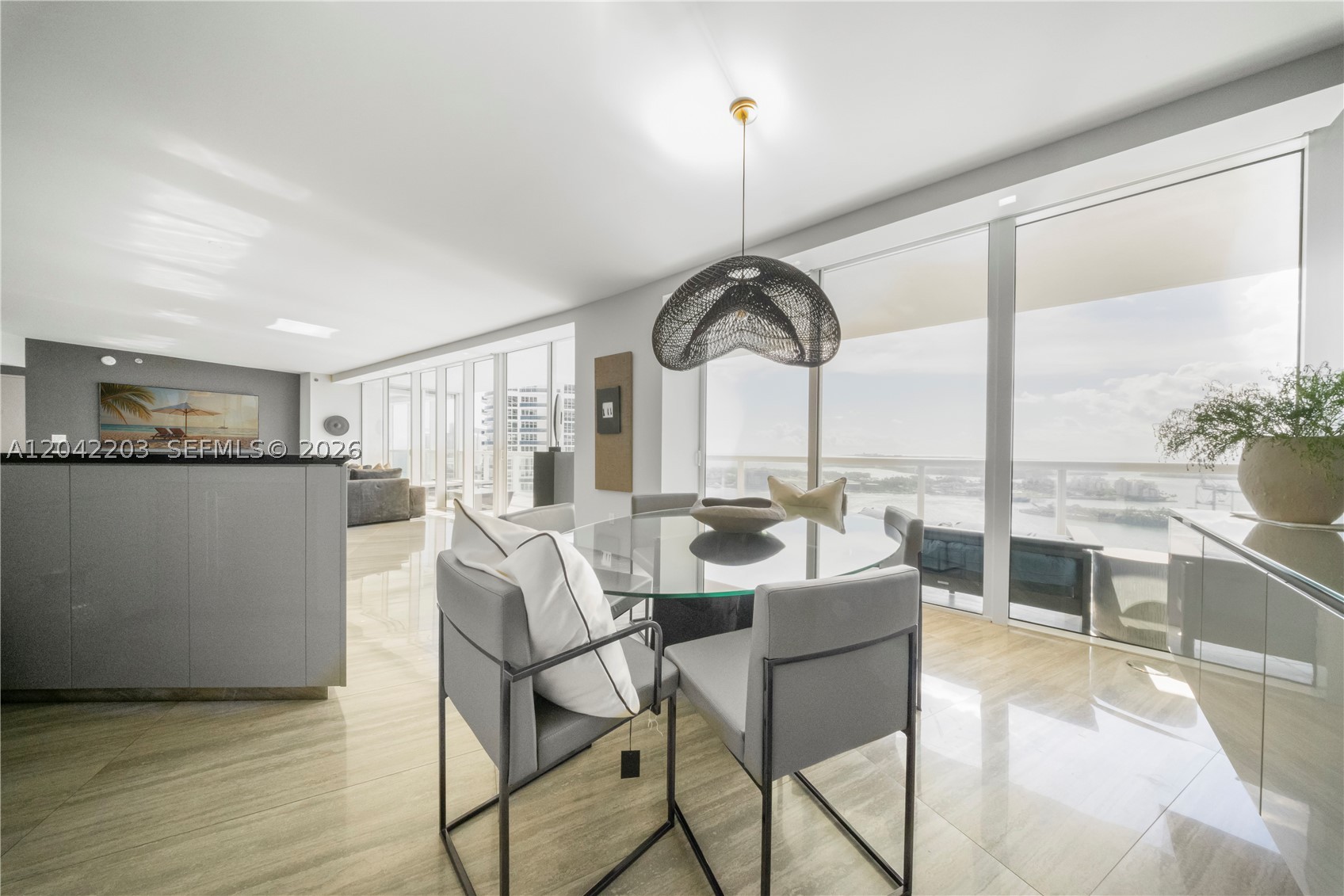 450 Alton Rd #3301, Miami Beach FL 33139