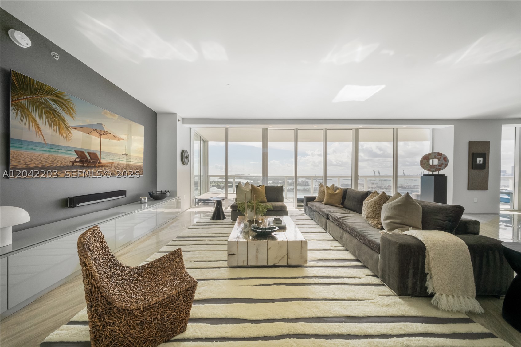 450 Alton Rd #3301, Miami Beach FL 33139