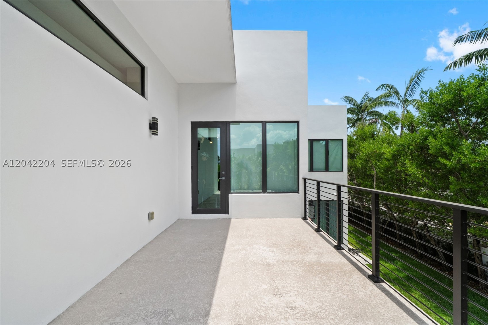 6814 NW 104th Ct, Doral FL 33178