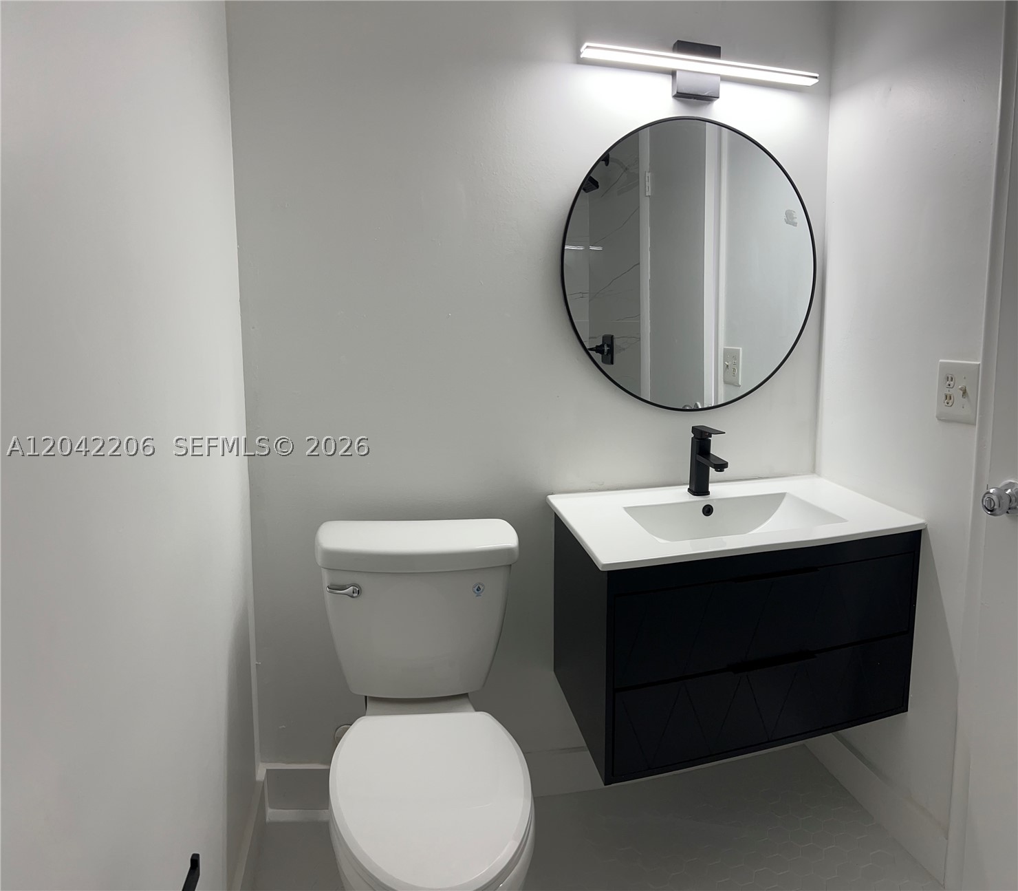 860 NE 78th St #303, Miami FL 33138