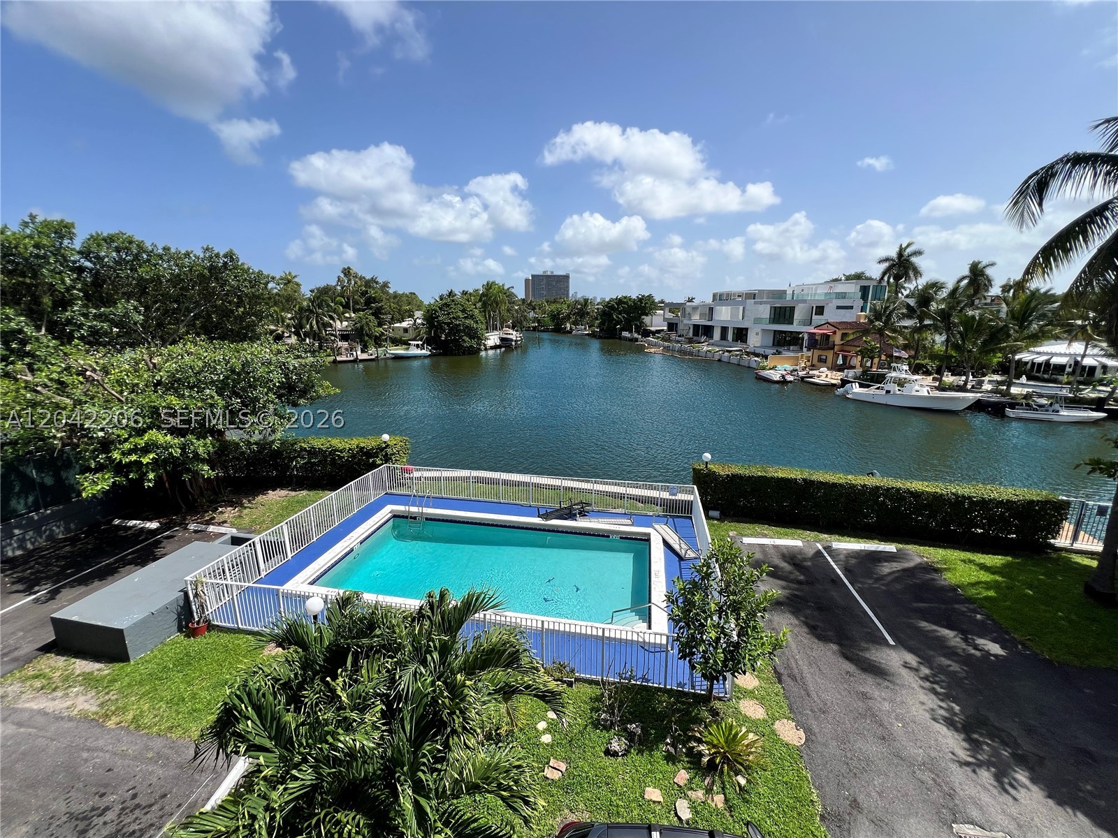 860 NE 78th St #303, Miami FL 33138