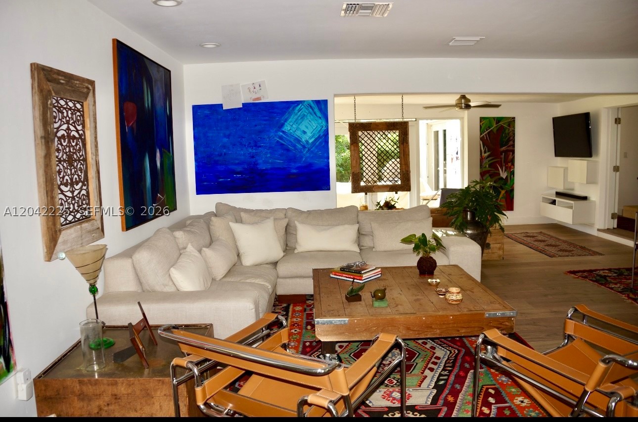 1251 SW 11th Ter, Boca Raton FL 33486
