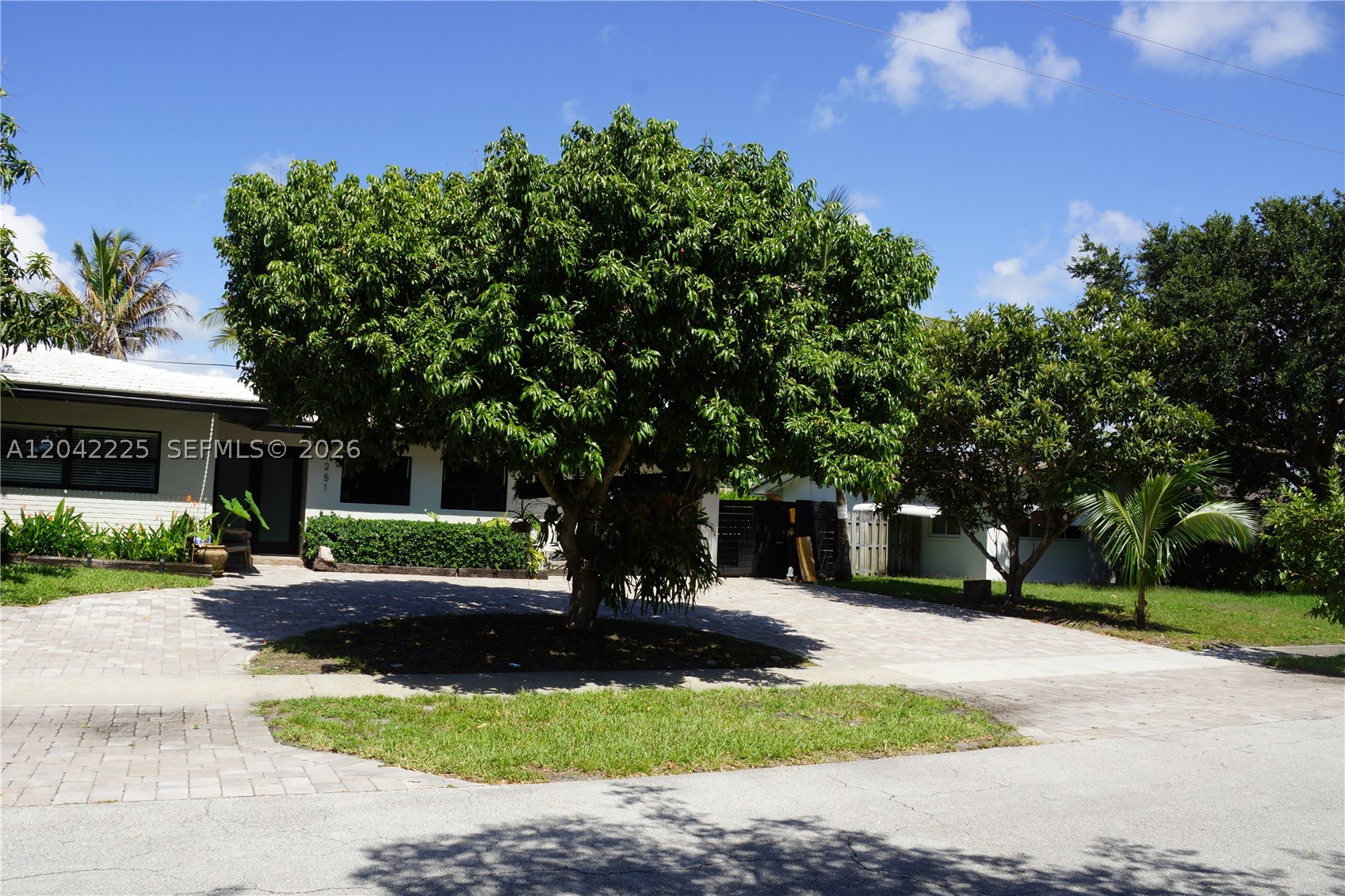 1251 SW 11th Ter, Boca Raton FL 33486