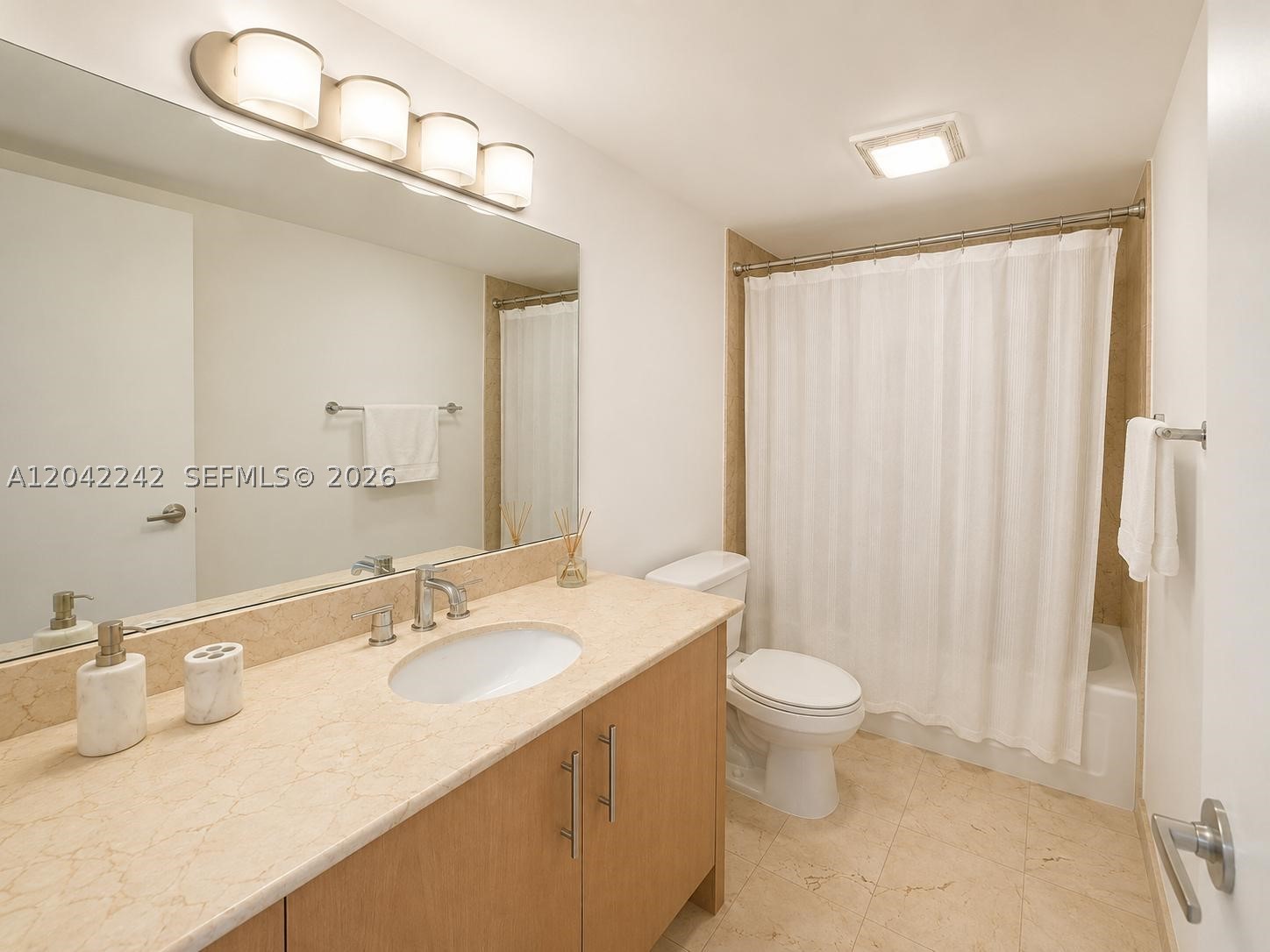 10275 Collins Ave #431, Bal Harbour FL 33154