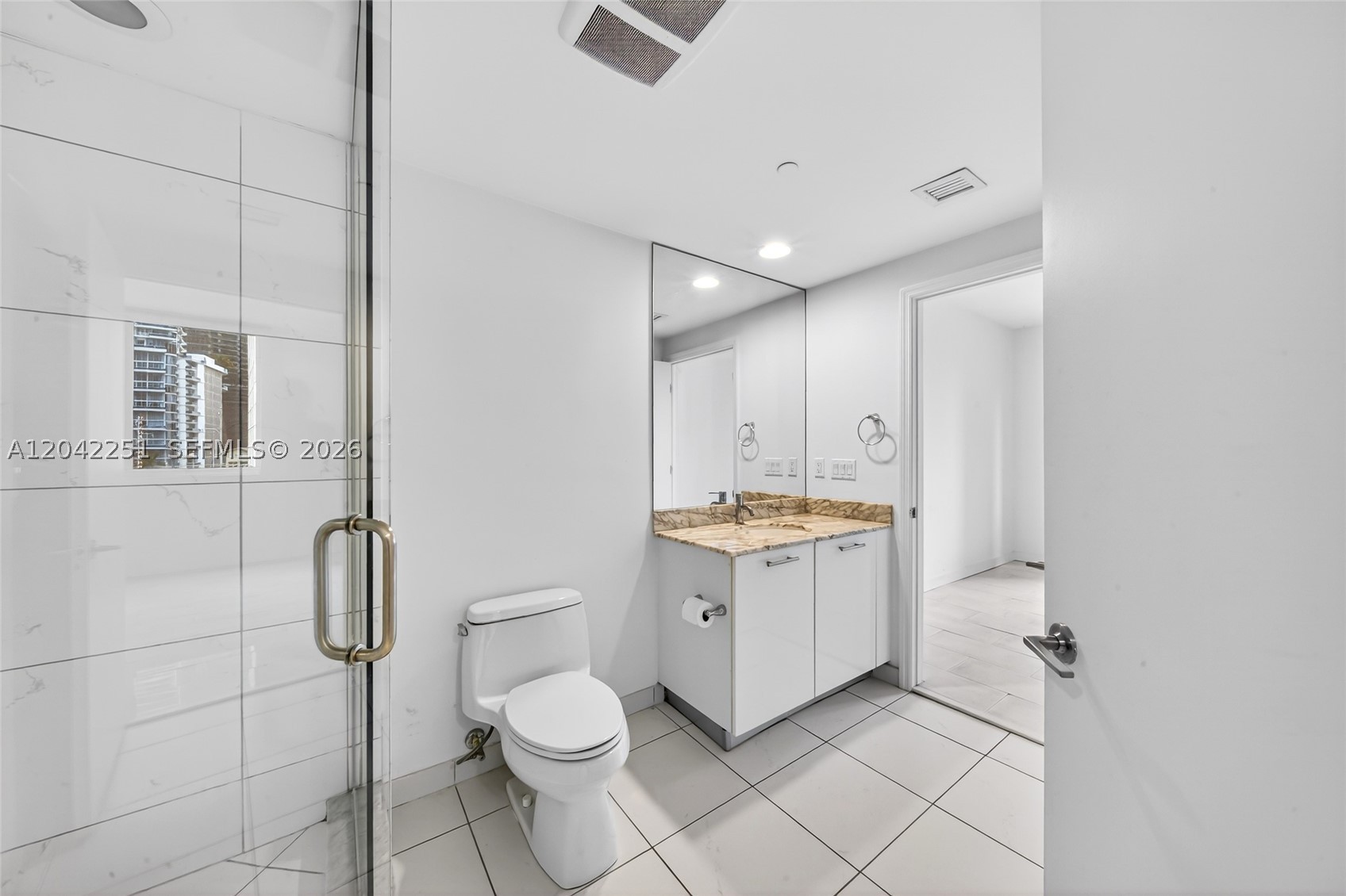 500 Brickell Ave #501, Miami FL 33131
