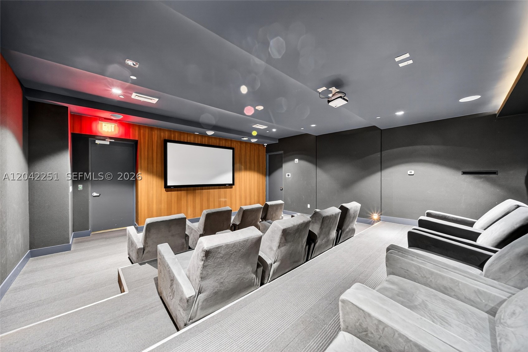 500 Brickell Ave #501, Miami FL 33131