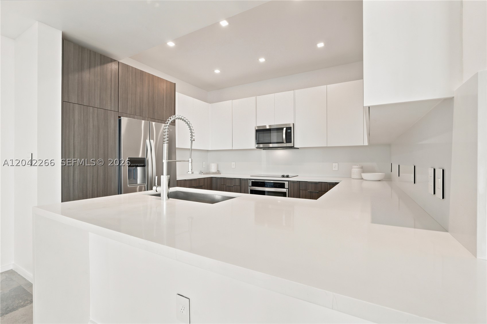9066 SW 73rd Ct #PH2404, Miami FL 33156