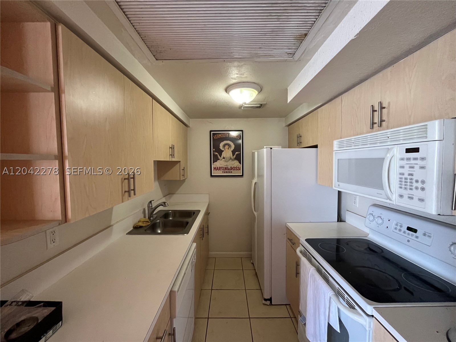 1185 Marseille Dr #309, Miami Beach FL 33141