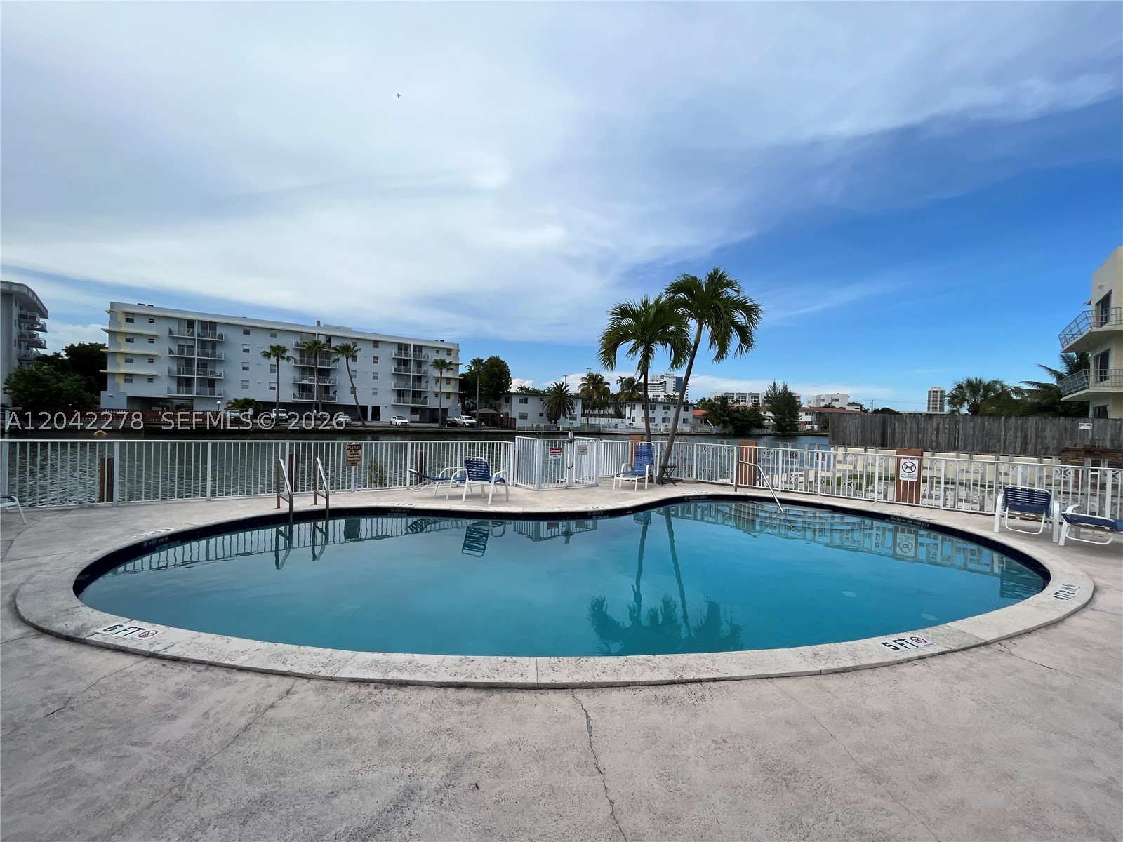 1185 Marseille Dr #309, Miami Beach FL 33141