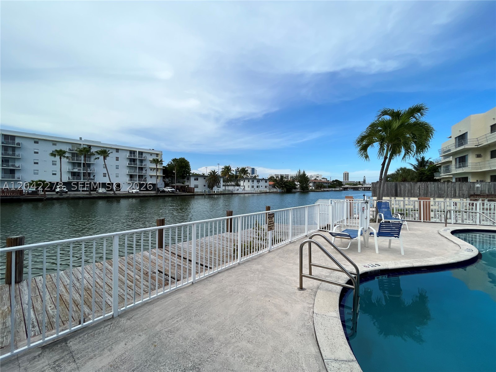 1185 Marseille Dr #309, Miami Beach FL 33141