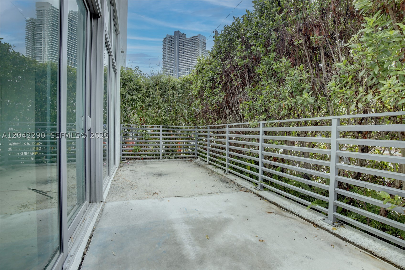 1600 SW 1st Ave #TH-09, Miami FL 33129