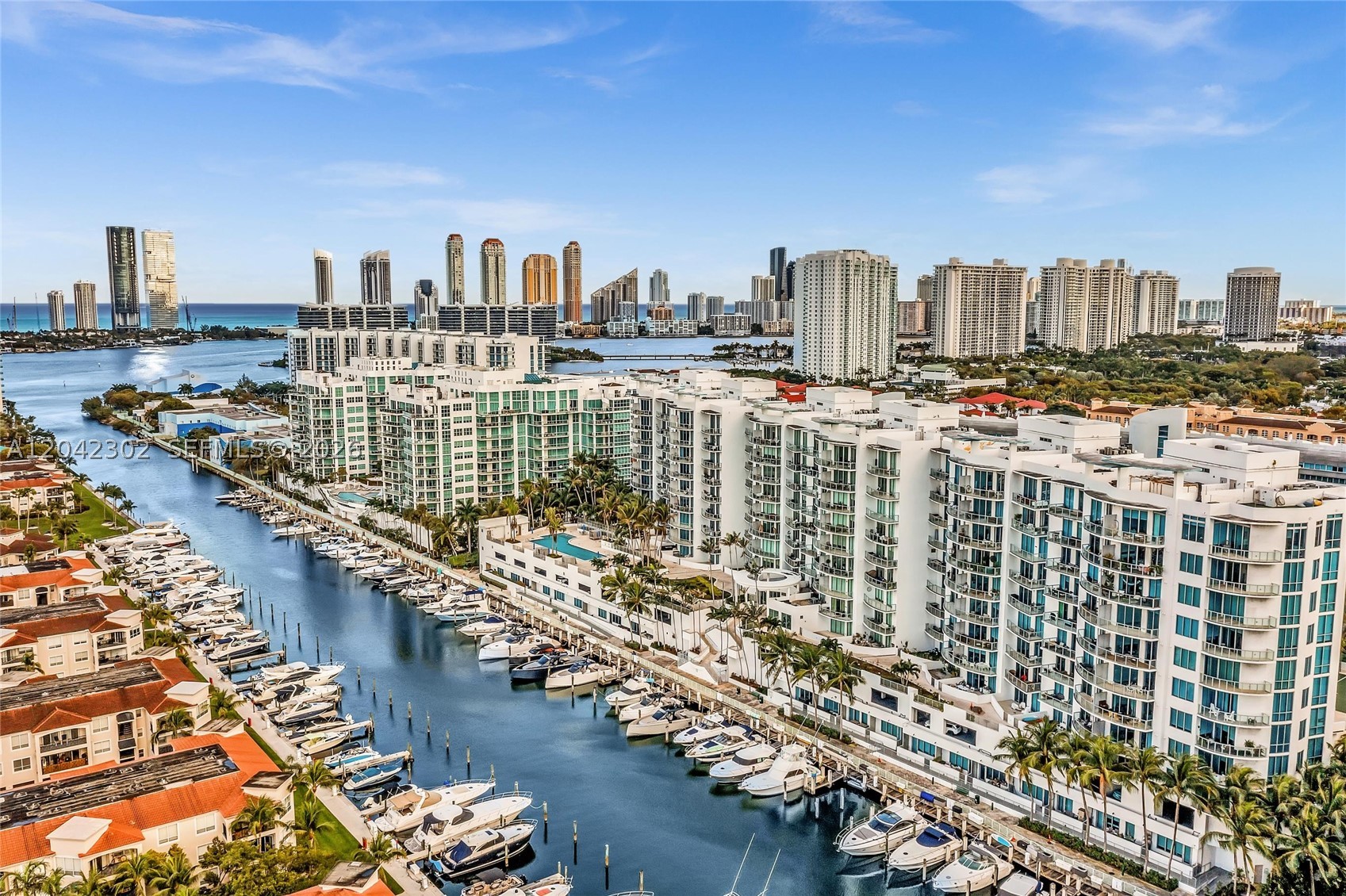 3029 NE 188th St #822, Aventura FL 33180