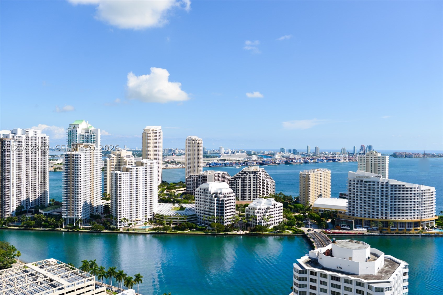 950 Brickell Bay Dr #3406, Miami FL 33131