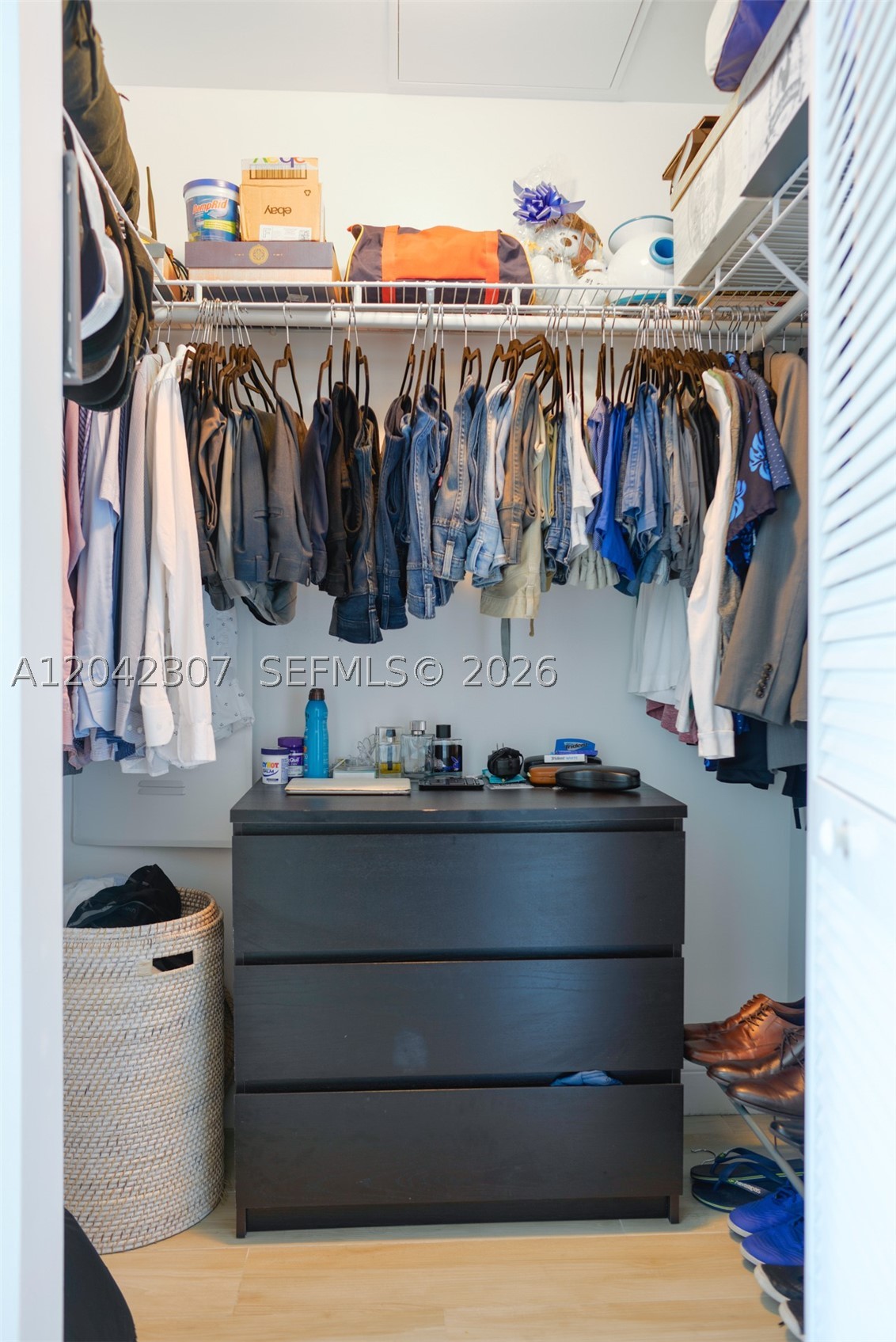950 Brickell Bay Dr #3406, Miami FL 33131