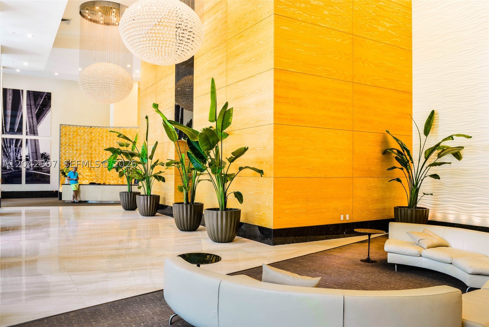 950 Brickell Bay Dr #3406, Miami FL 33131