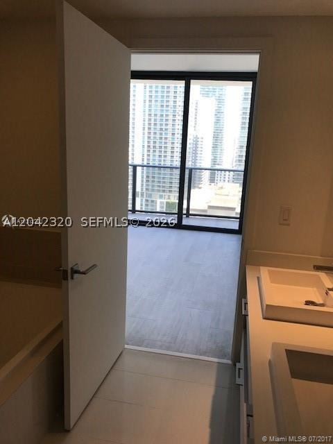 55 SW 9th St #2103, Miami FL 33130