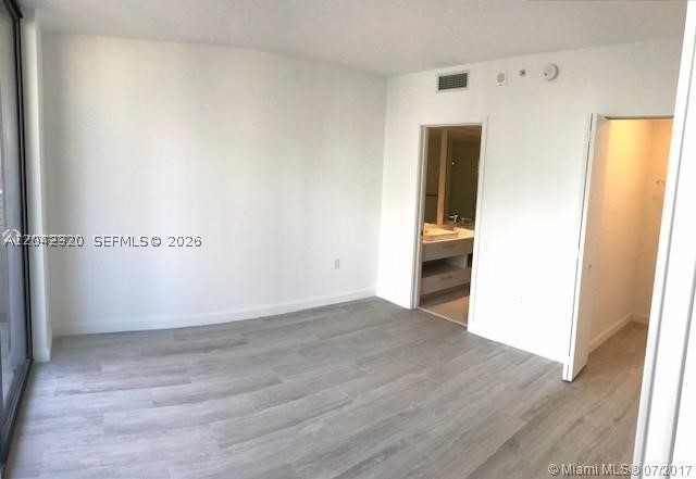 55 SW 9th St #2103, Miami FL 33130