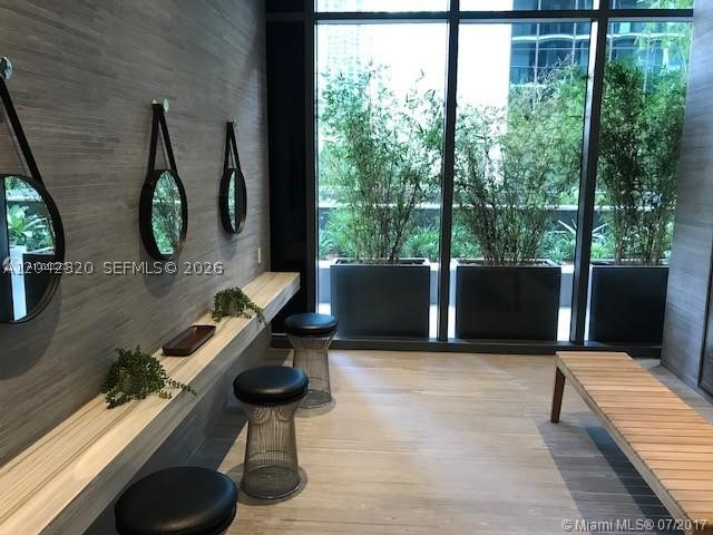 55 SW 9th St #2103, Miami FL 33130