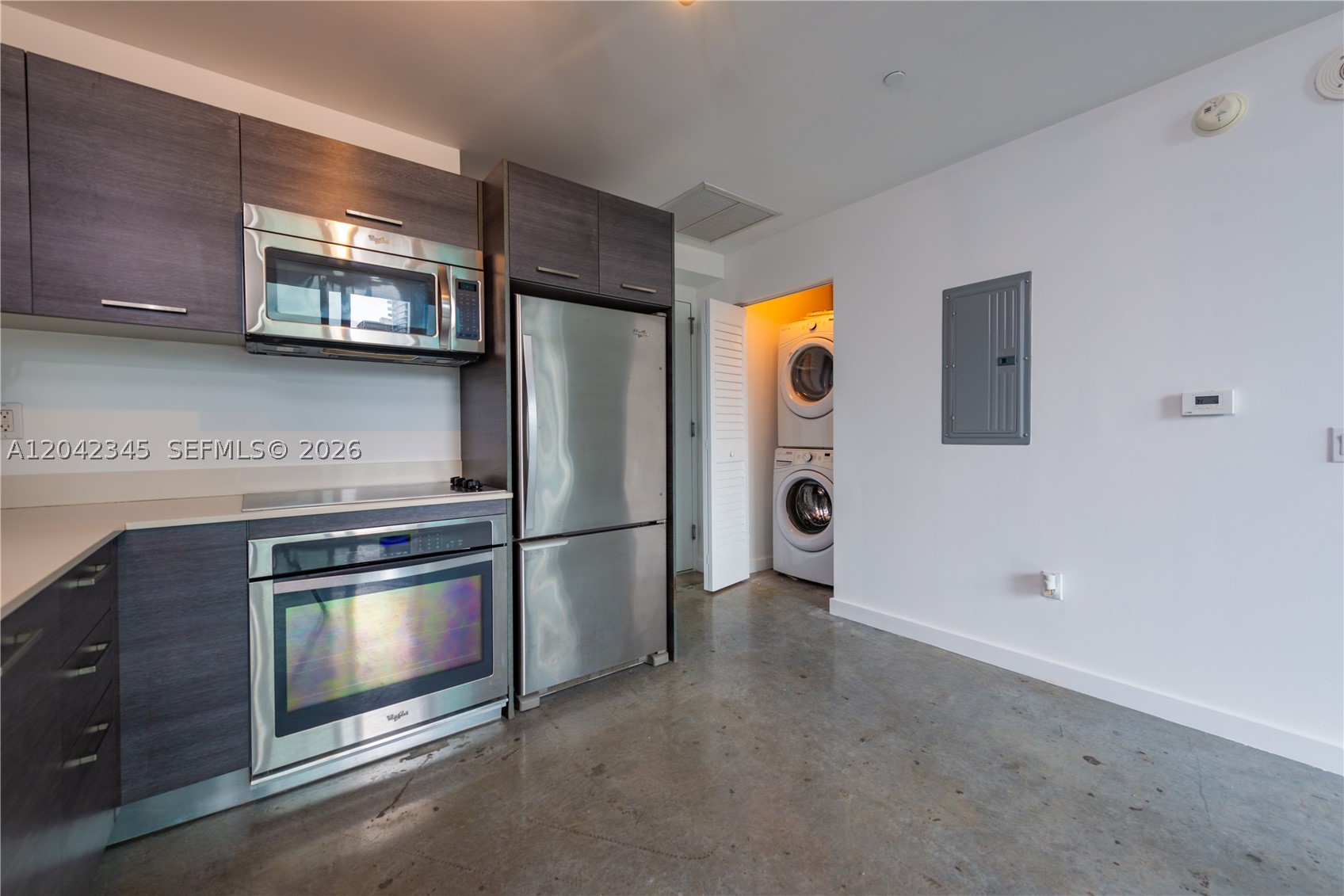 151 SE 1st St #2205, Miami FL 33131