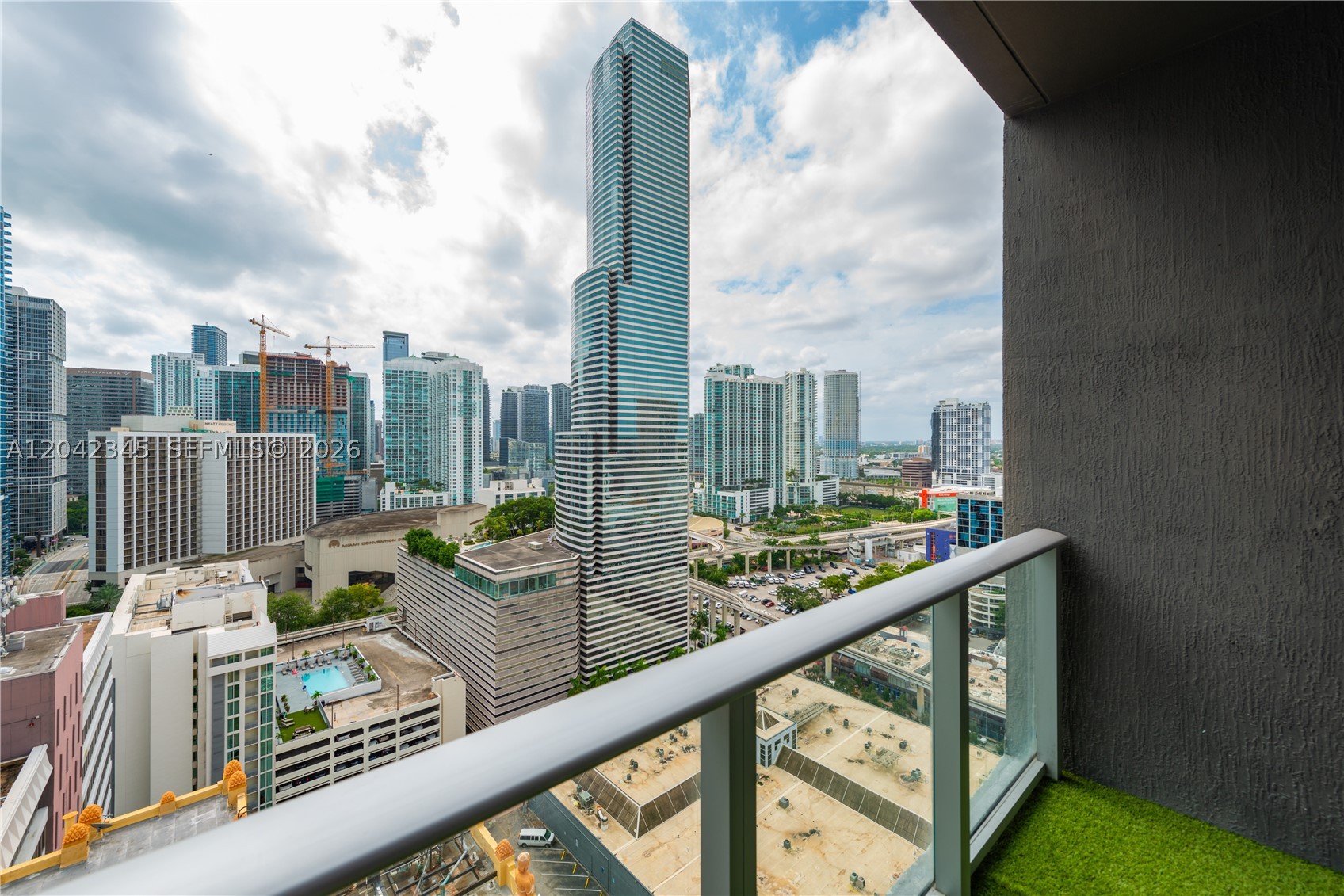151 SE 1st St #2205, Miami FL 33131