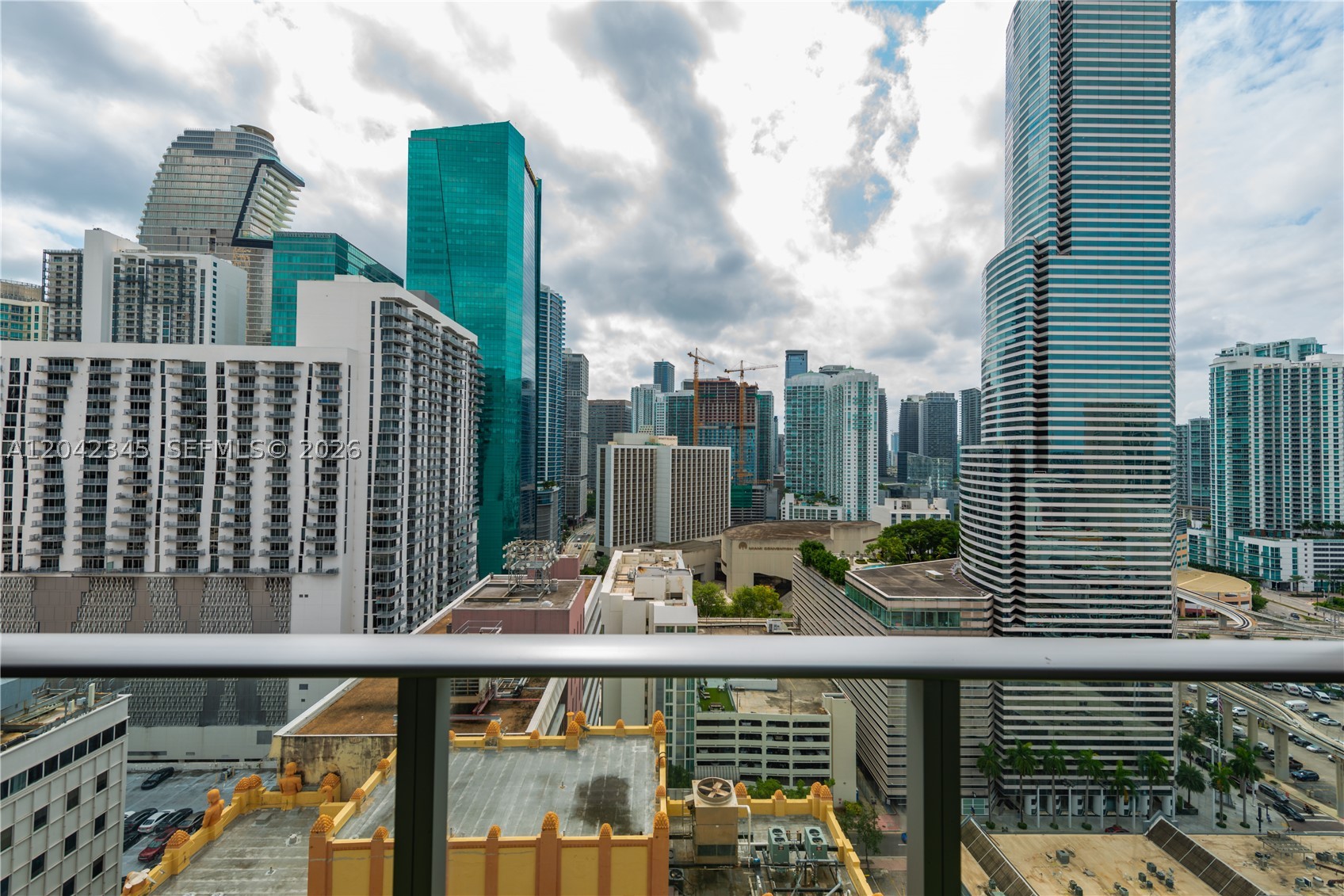 151 SE 1st St #2205, Miami FL 33131