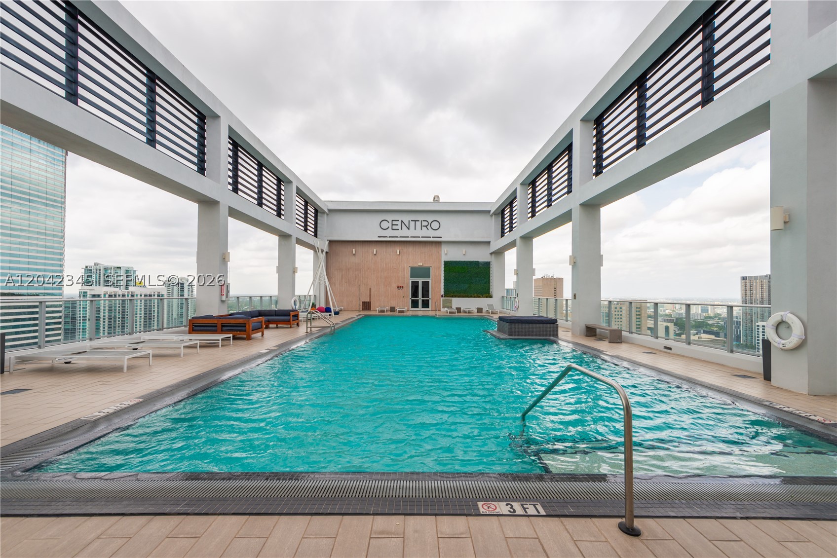 151 SE 1st St #2205, Miami FL 33131