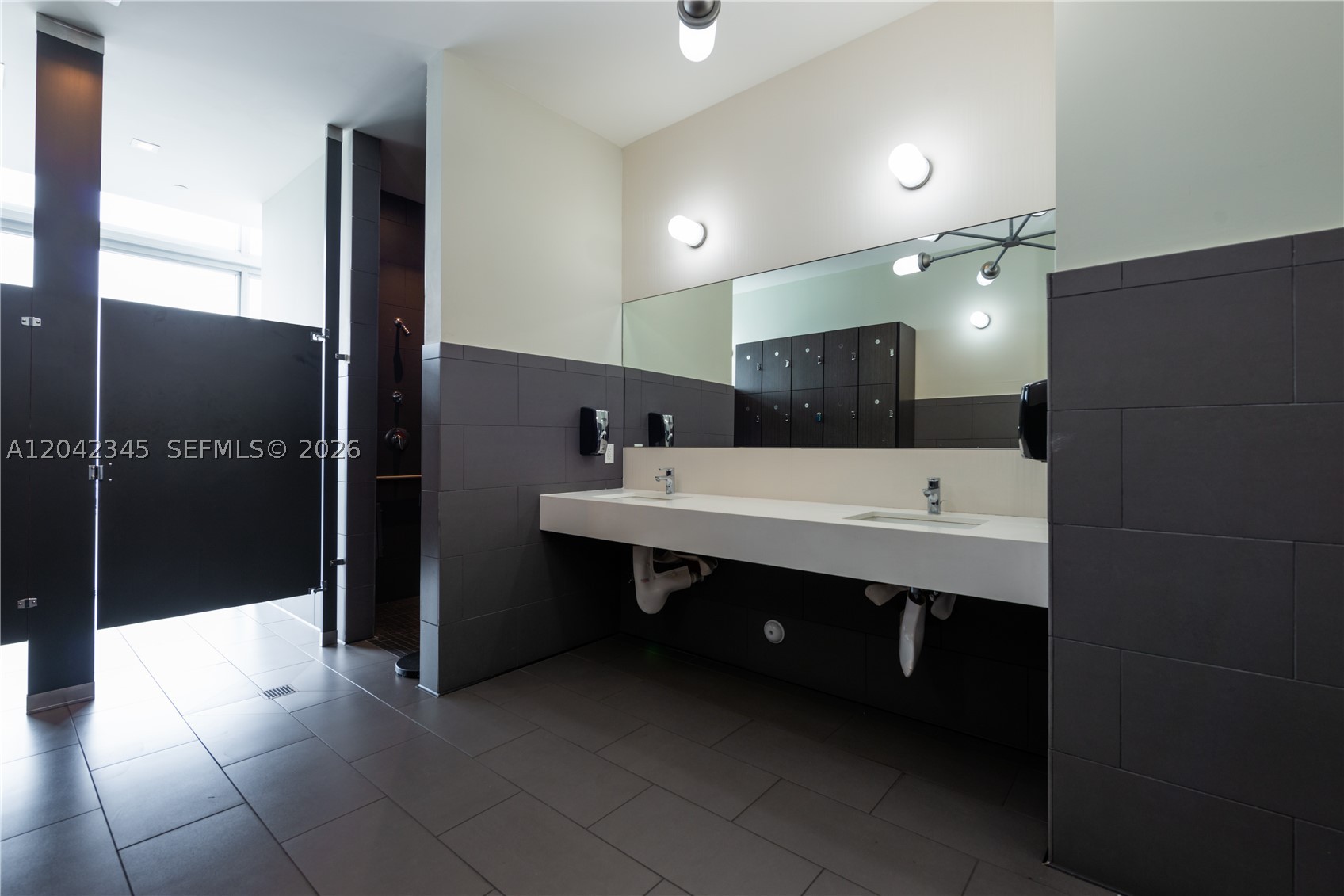 151 SE 1st St #2205, Miami FL 33131