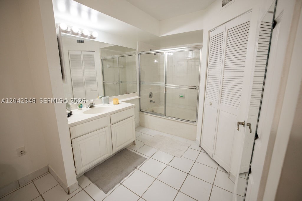 1280 S Alhambra Cir #2107, Coral Gables FL 33146