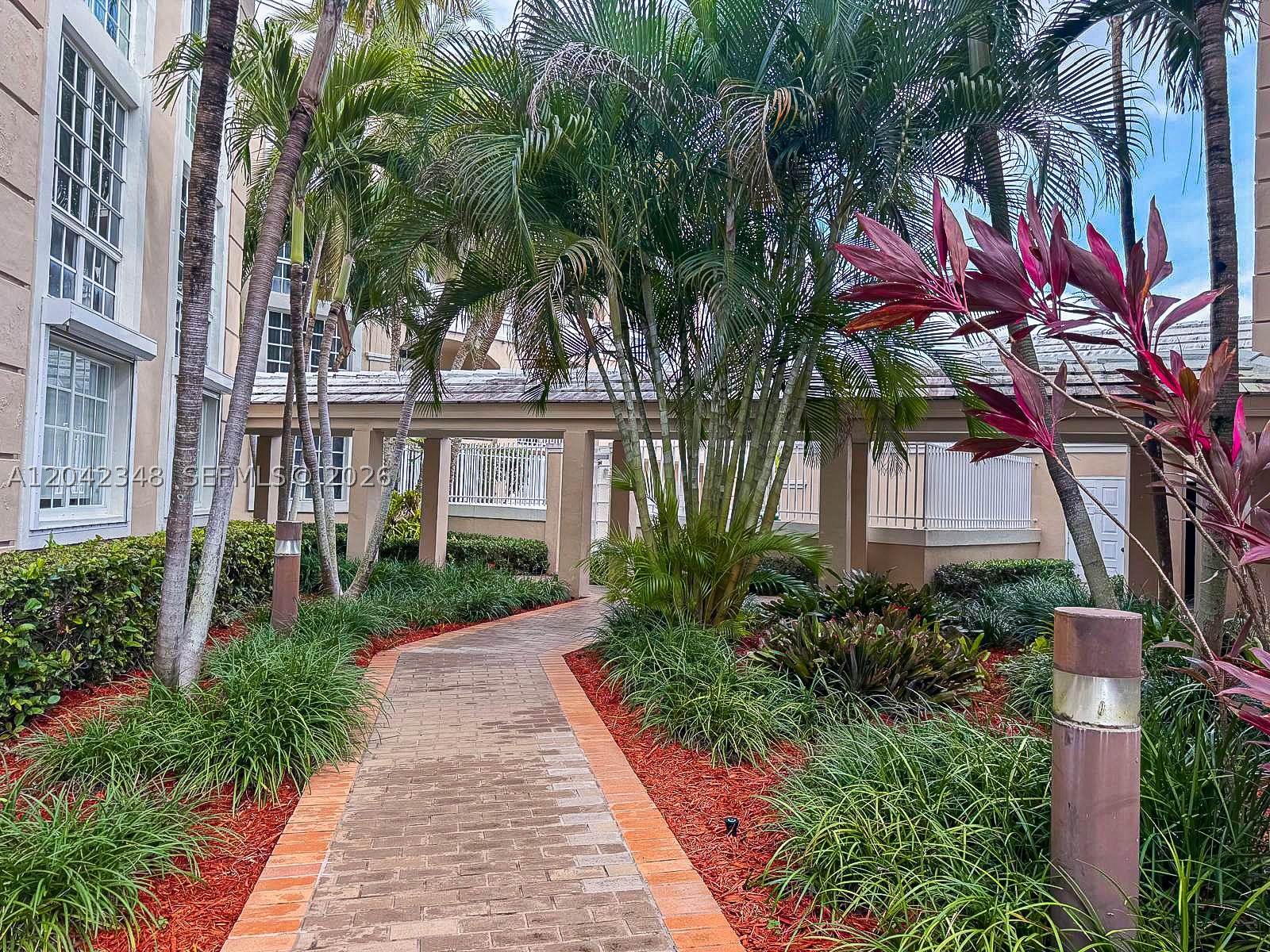 1280 S Alhambra Cir #2107, Coral Gables FL 33146