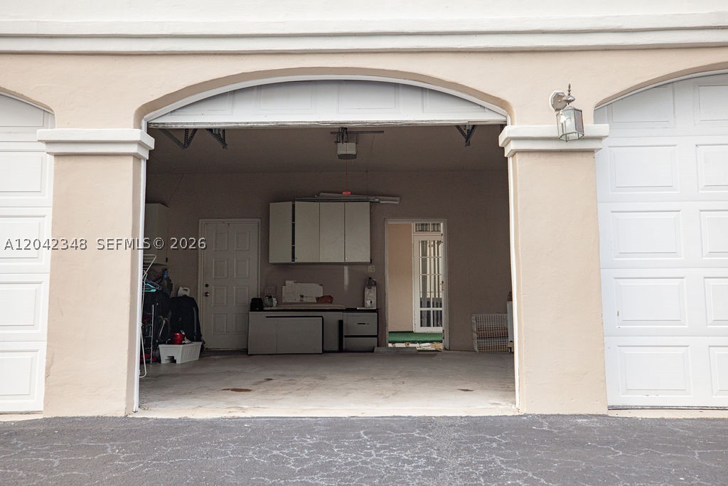 1280 S Alhambra Cir #2107, Coral Gables FL 33146