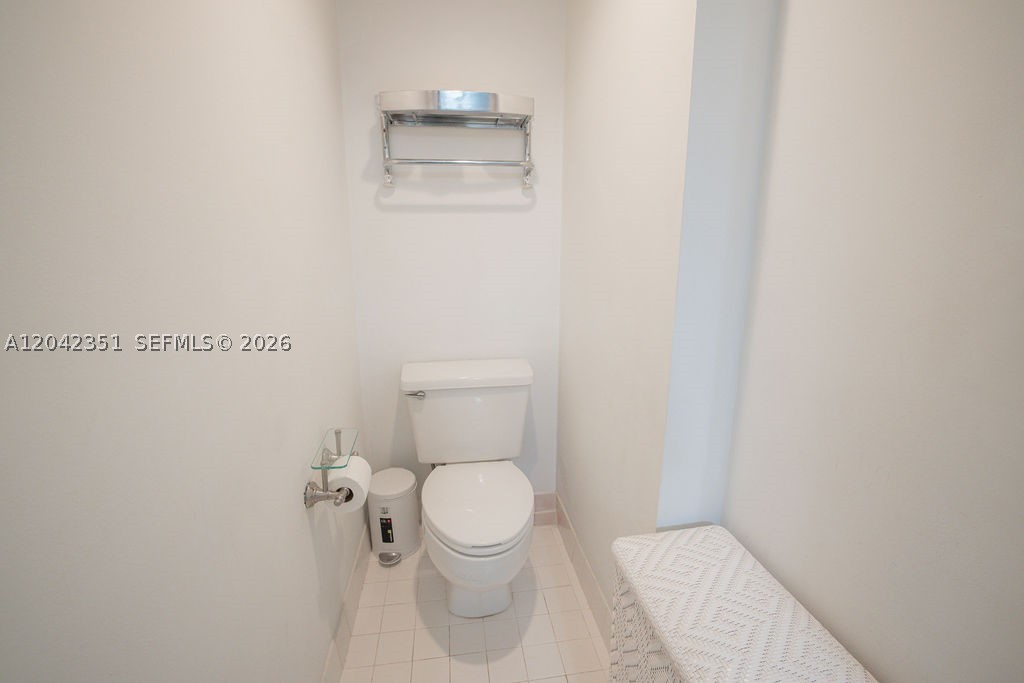 1280 S Alhambra Cir #2214, Coral Gables FL 33146