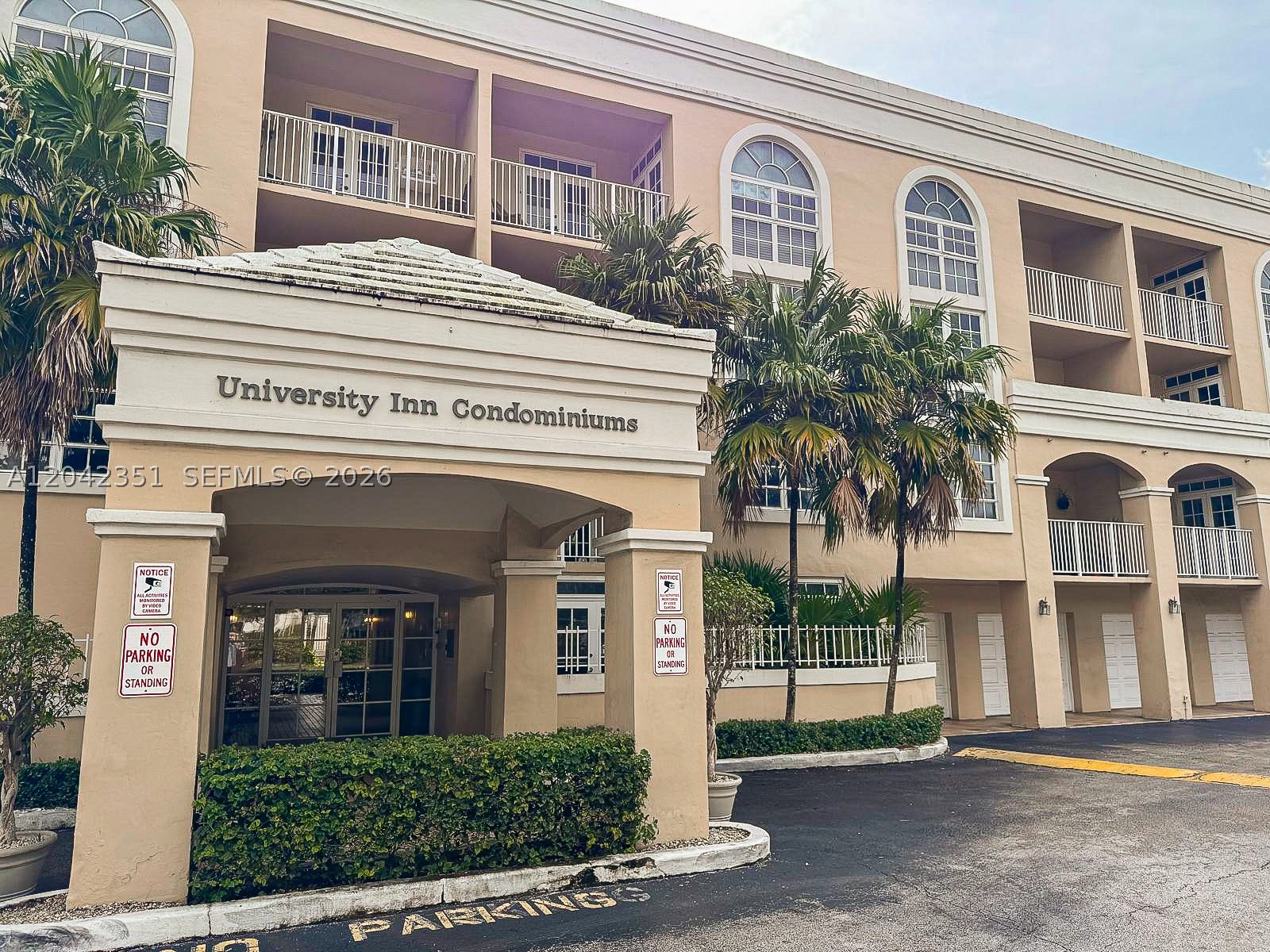 1280 S Alhambra Cir #2214, Coral Gables FL 33146