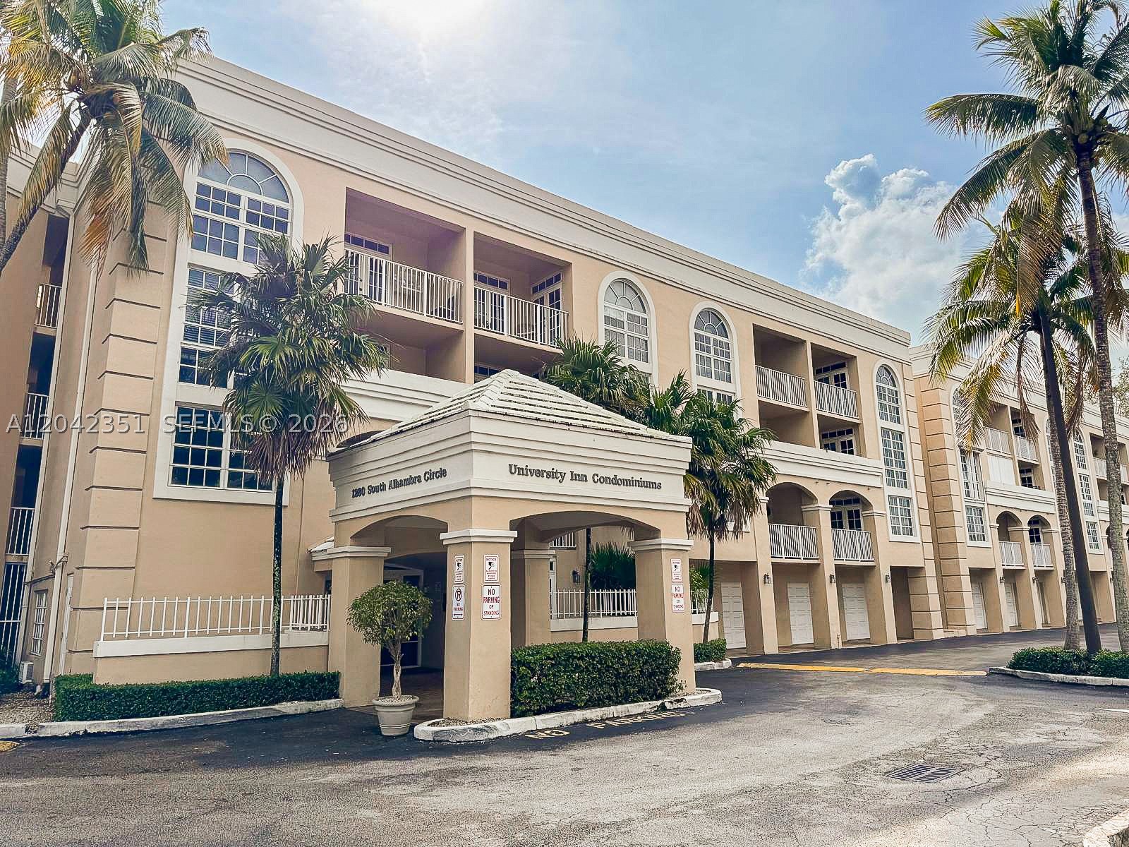 1280 S Alhambra Cir #2214, Coral Gables FL 33146