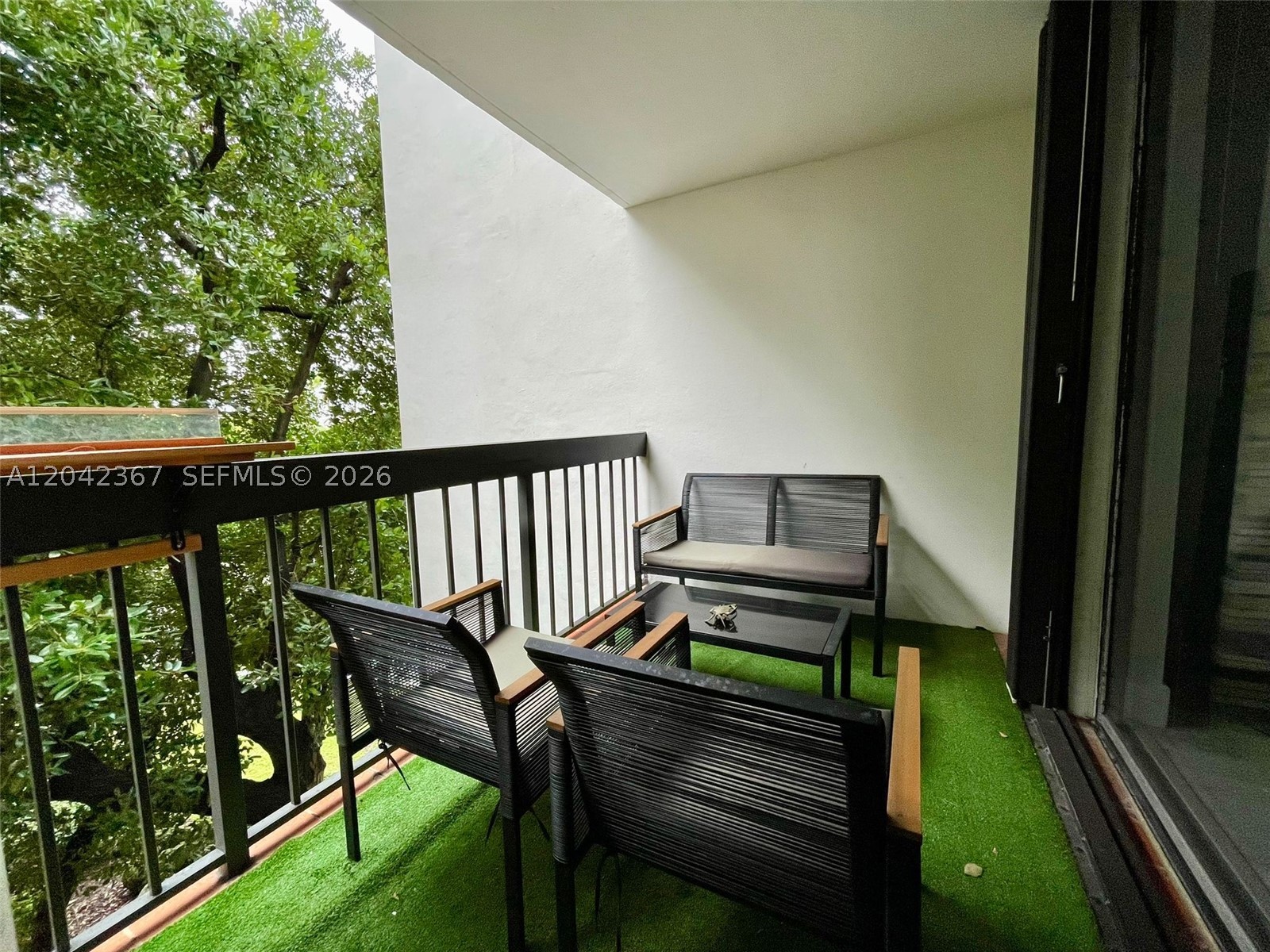 2333 Brickell Ave #314, Miami FL 33129