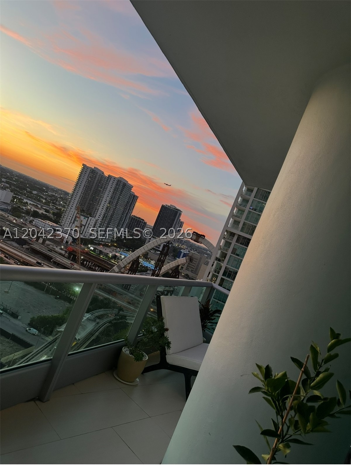 900 Biscayne Blvd #2312, Miami FL 33132