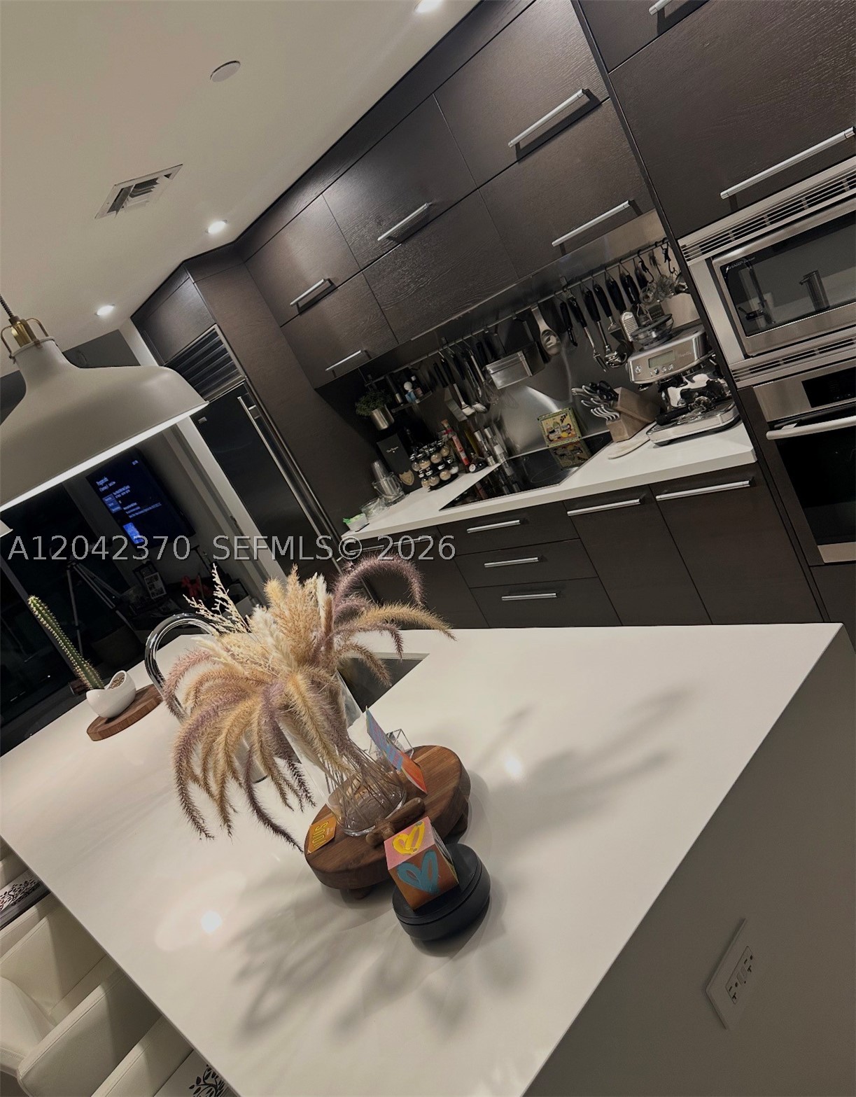 900 Biscayne Blvd #2312, Miami FL 33132