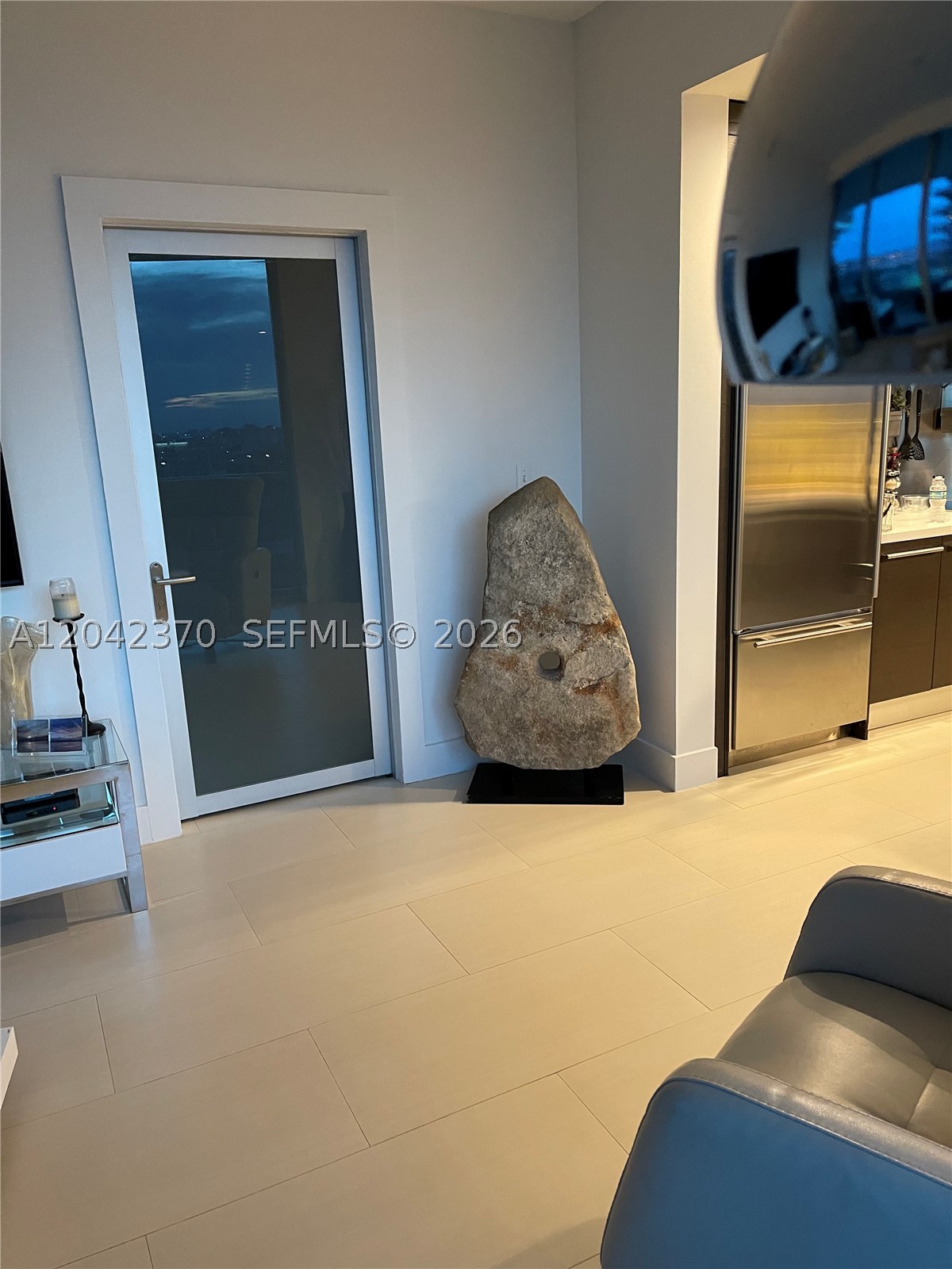 900 Biscayne Blvd #2312, Miami FL 33132